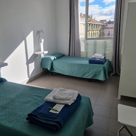 Motion Chueca Hostel Madrid Exterior photo
